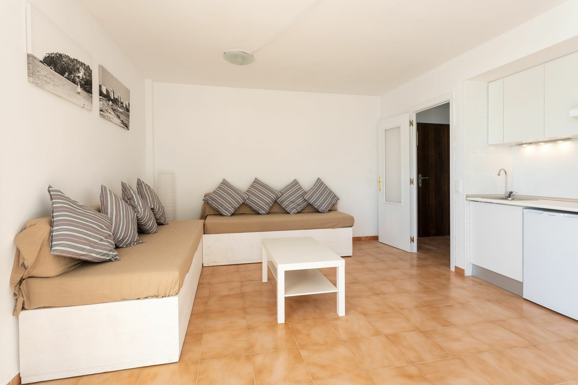 Neighbours Apartments Magaluf  Eksteriør billede